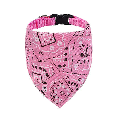 🐶 Bandana Ajustável para Cães e Gatos | Estilo e conforto para o seu pet