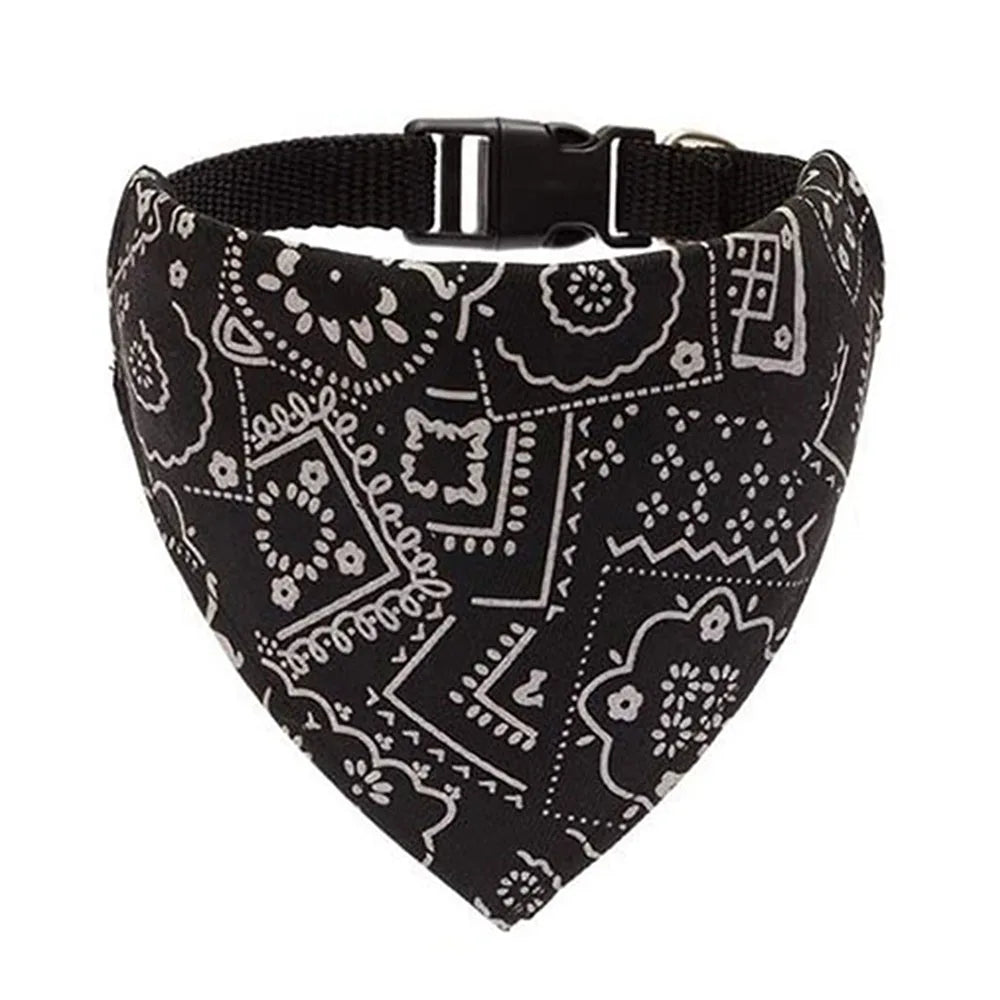 🐶 Bandana Ajustável para Cães e Gatos | Estilo e conforto para o seu pet